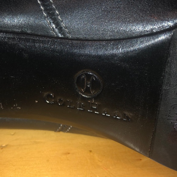 COLE HAAN 7 B Black Ankle Boots Heels Goring Tred - Picture 10 of 10